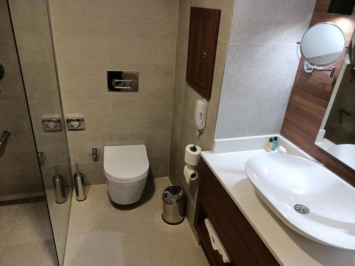 אנטליה Ring Downtown Hotel מראה חיצוני תמונה